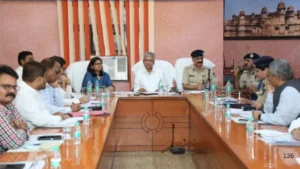ग्वालियर व्यापार मेले की तैयारियाँ तेज़: सैलानियों की सुविधा और सुरक्षा को लेकर अधिकारियों की समीक्षा बैठक, 25 दिसंबर से 25 फरवरी तक लगेगा भव्य मेला