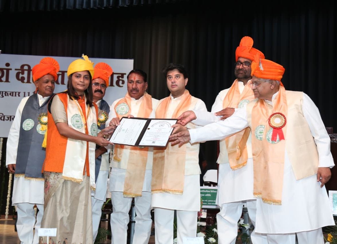 राजमाता विजयाराजे सिंधिया कृषि विश्वविद्यालय का 11वाँ दीक्षांत समारोह