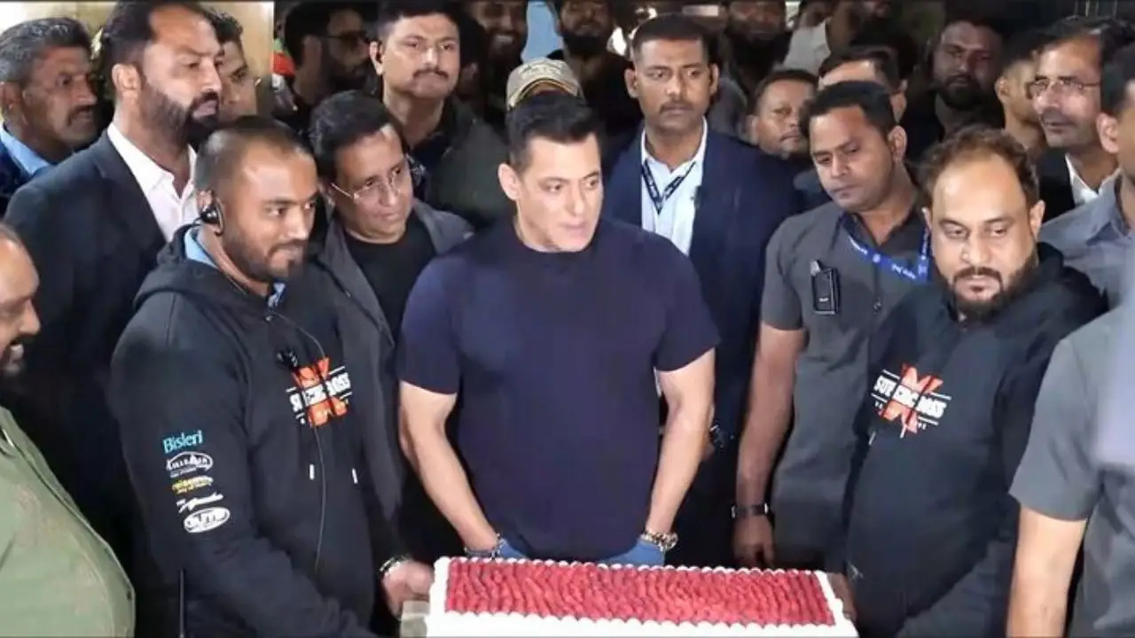 60 के हुए भाईजान, पनवेल फार्महाउस में धूमधाम से मनाया बर्थडे